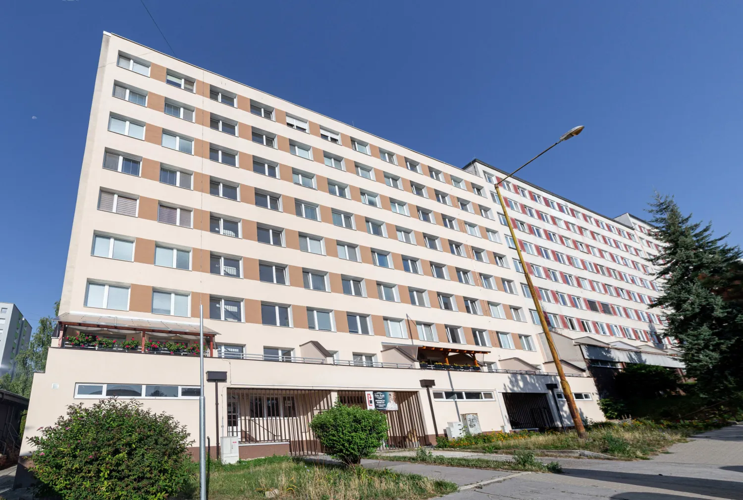 Obnova bytového domu Zombova 5, 7