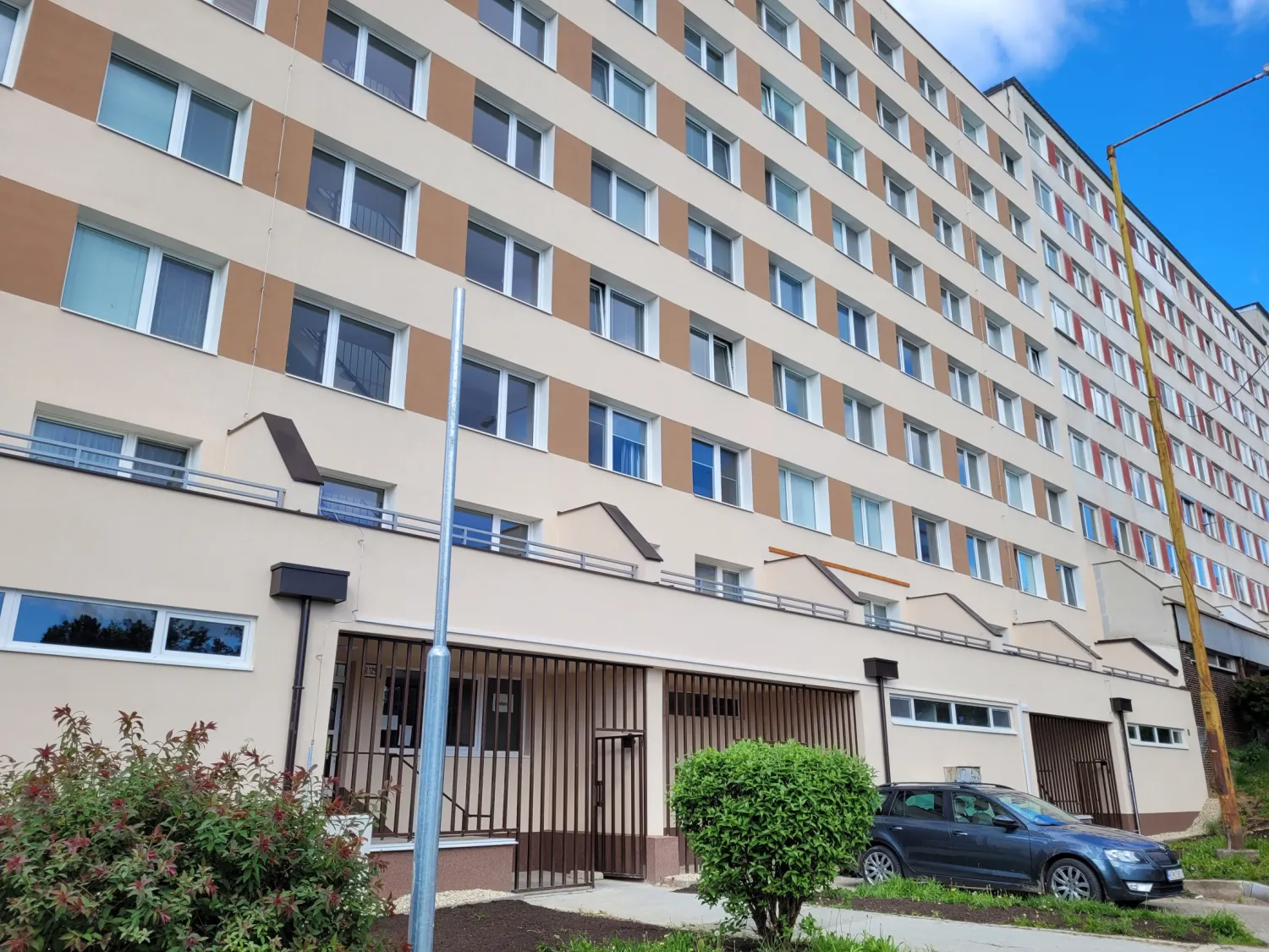 Obnova bytového domu Zombova 5, 7