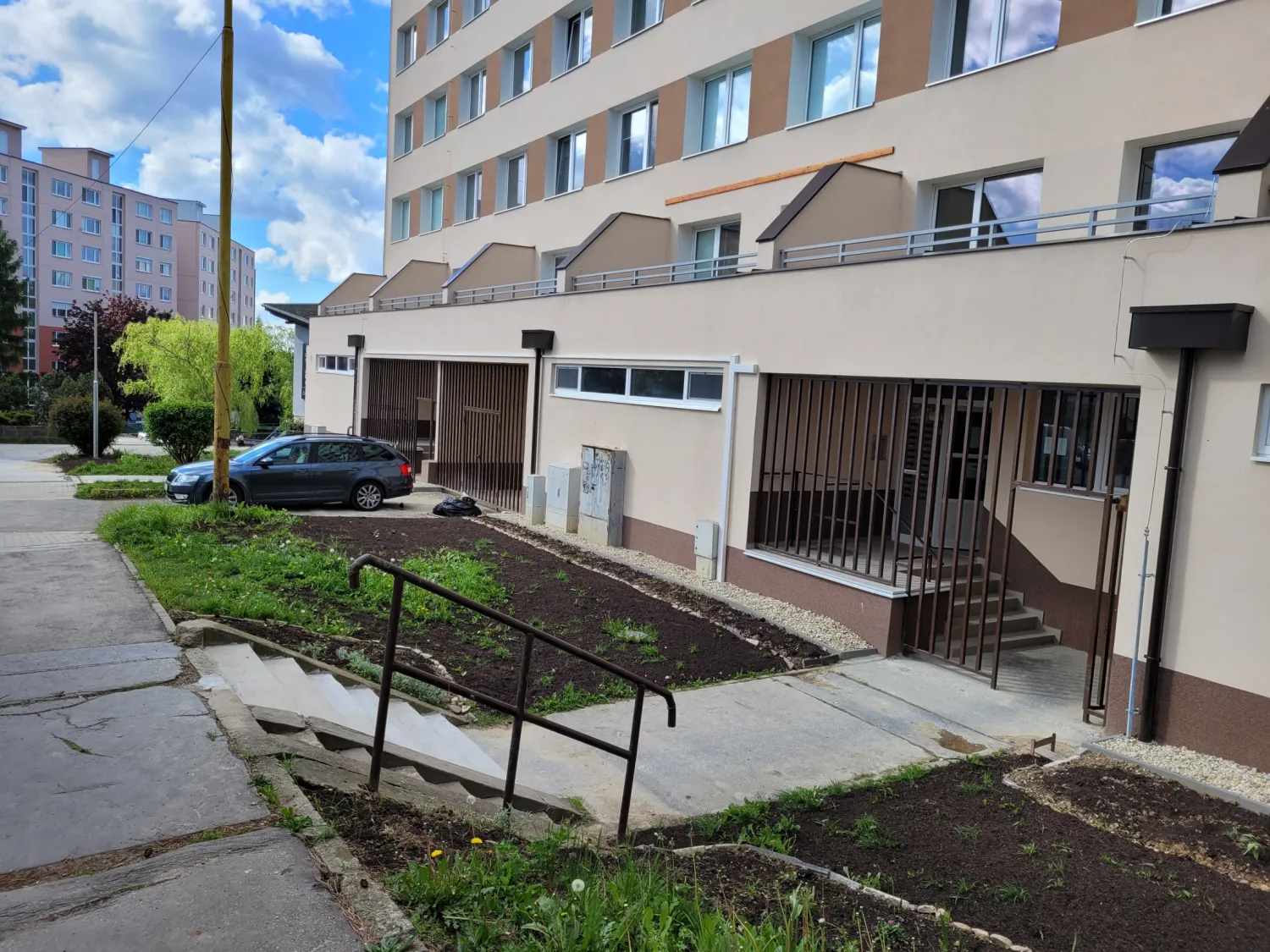 Obnova bytového domu Zombova 5, 7