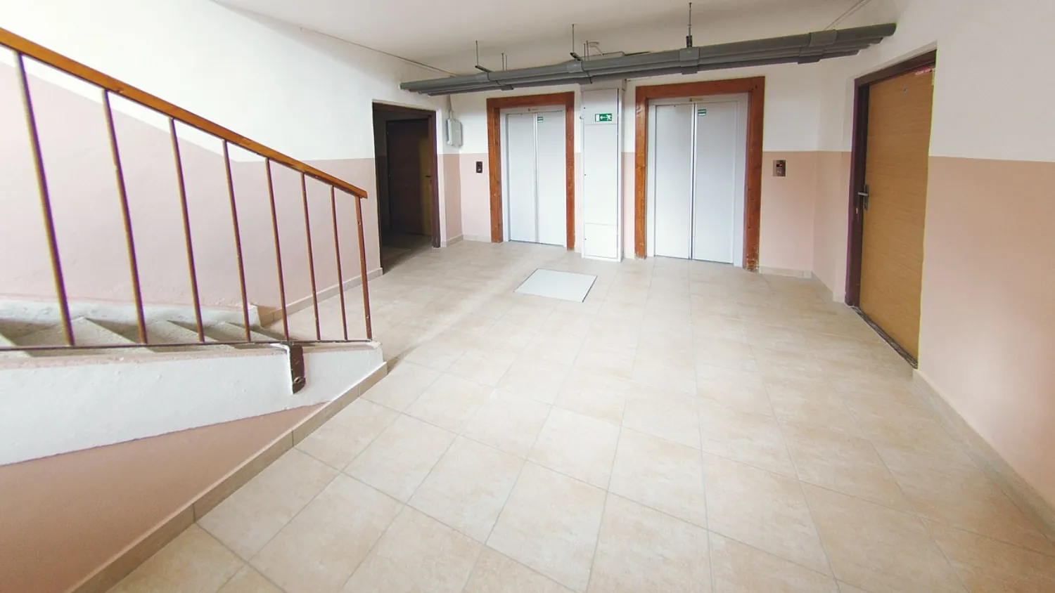 Rekonštrukcia spoločných priestorov Talinská 1