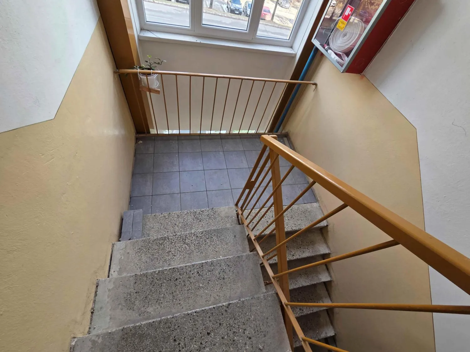 Rekonštrukcia interiéru BD Dénešova 41, 43